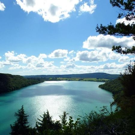 Superbe Appartement Au Coeur Du Jura Champagnole Bagian luar foto
