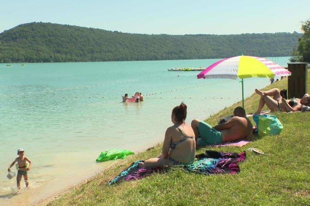 Superbe Appartement Au Coeur Du Jura Champagnole Bagian luar foto